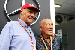 Niki Lauda, Mercedes Non-Executive Chairman with Stirling Moss