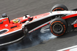 Jules Bianchi bloque ses roues au freinage