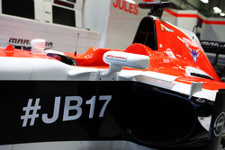 El Marussia F1 Team MR03 de Jules Bianchi, lleva mensajes de apoyo, con los hashtags # #ForzaJules y JB17