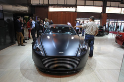 Aston Martin Rapide S q