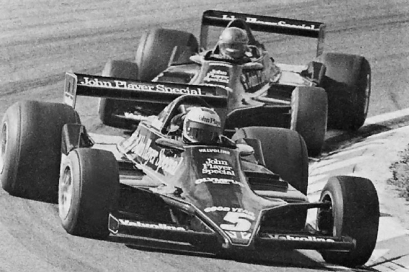 Mario Andretti lidera a Ronnie Peterson
