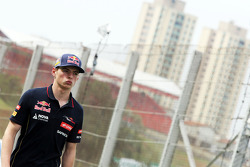 Max Verstappen, Scuderia Toro Rosso Testrijder, loopt het circuit