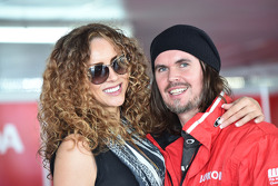 James Thompson, Lada Granta 1.6T, LADA Sport and Wife
