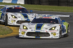 #33 Riley Motorsports SRT Viper GT3-R: Ben Keating, Al Carter