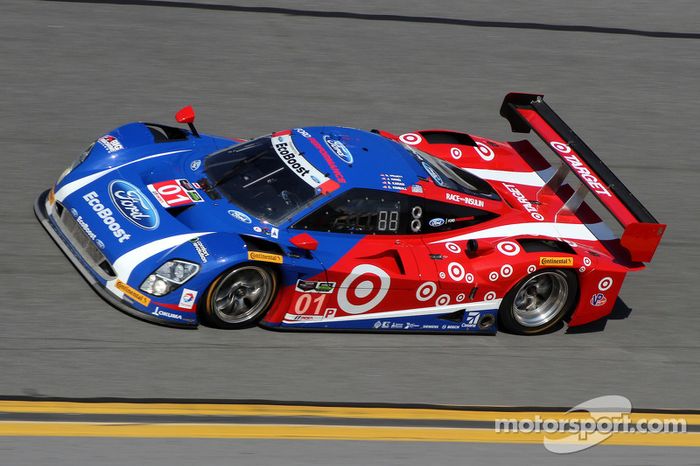 #01 Chip Ganassi Ford/Riley: Scott Pruett, Joey Hand, Charlie Kimball, Sage Karam