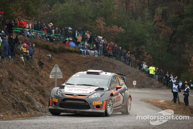 Роберт Кубіца та Мацей Жчепаняк, Ford Fiesta WRC