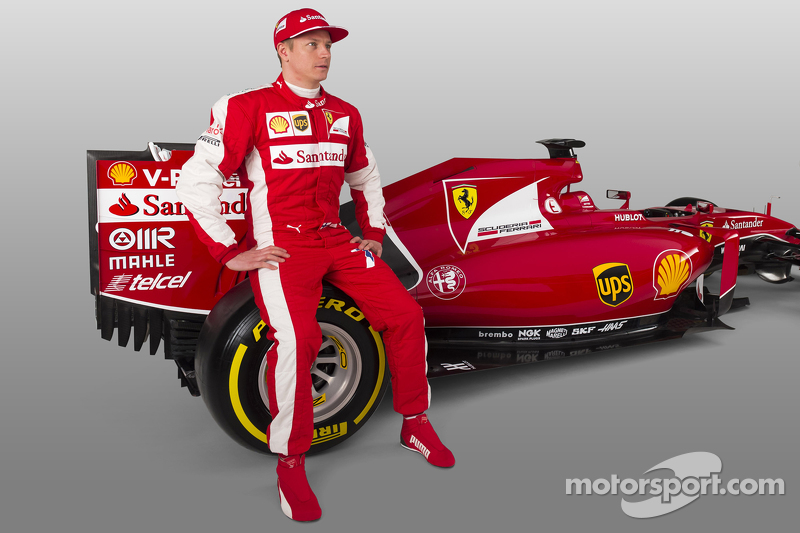 Kimi Raikkonen com a Ferrari SF15-T