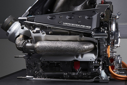 Detalle de la nueva fuente de poder del Mercedes AMG F1 W06