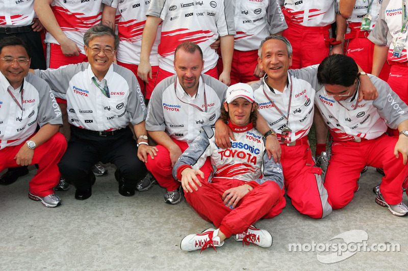 Jarno Trulli celebra