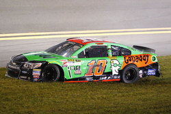 Danica Patrick, Stewart-Haas Racing Chevrolet en problemas