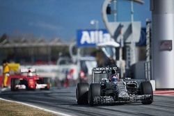 Daniil Kvyat, Red Bull Racing RB11