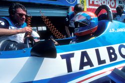Gérard Ducarouge con ean-Pierre Jabouille, Talbot Ligier