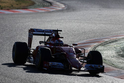 Kimi Raikkonen, da Ferrari SF15-T