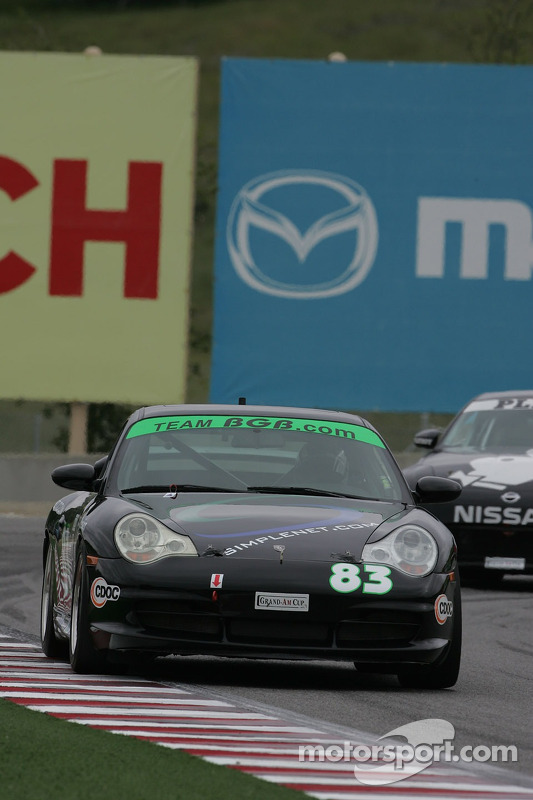 #83 BGB Motorsports Porsche Carrera: Tim Traver, Mikel Miller
