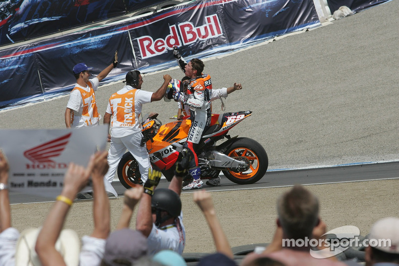 Nicky Hayden celebrates the win