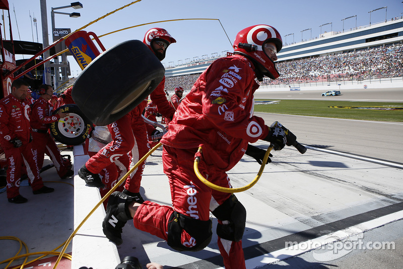 Boxenstopp eines NASCAR-Teams