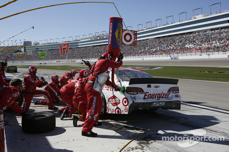 Boxenstopp eines NASCAR-Teams