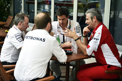 Maurizio Arrivabene, Paddy Lowe et Toto Wolff