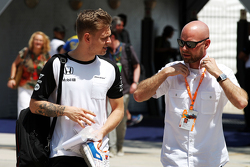 Кевин Магнусен, McLaren с отцом Яном Магнуссеном