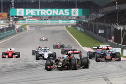 Ромен Грожан Lotus F1 E23