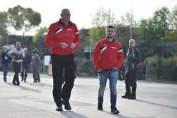Джон Бут, руководитель Manor F1 Team и Уилл Стивенс, Manor F1 Team
