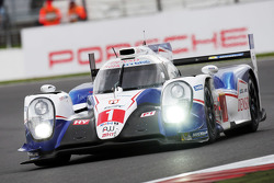 #1 Toyota Racing TS040 Hybrid