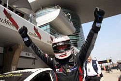 Race winner Gianni Morbidelli, Honda Civic TCR, West Coast Racing