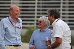 (L to R): Donald Mackenzie, CVC Capital Partners Managing Partner, Co Head of Global Investments, with Bernie Ecclestone, and Pasquale Lattuneddu, of the FOM