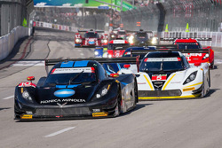 #10 Wayne Taylor Racing Corvette DP : Ricky Taylor, Jordan Taylor