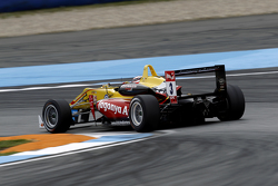Antonio Giovinazzi, Jagonya Ayam with Carlin, Dallara F312