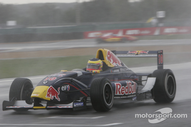 2005-2007: <img src="https://cdn-3.motorsport.com/static/img/cfp/0/0/0/100/173/s3/portugal-2.jpg" alt="" width="20" height="12" /> Филипе Альбукерке</p>