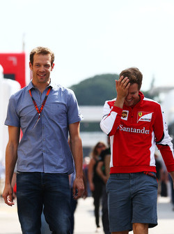 (L to R): Alexander Wurz, Williams Driver Mentor with Sebastian Vettel, Ferrari