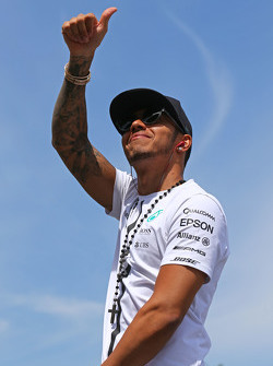 Lewis Hamilton, Mercedes AMG F1 lors de la parade des pilotes