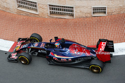 Макс Ферстаппен, Scuderia Toro Rosso STR10