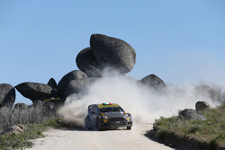 Лоренцо Бертелли и Джованни Берначчини, Ford Fiesta WRC