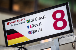 Le panneau de la #8 Audi Sport Team Joest Audi R18 e-tron quattro