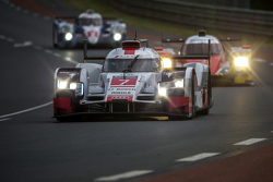 #7 Audi Sport Team Joest Audi R18 e-tron quattro: Marcel Fässler, Andre Lotterer, Benoit Tréluyer