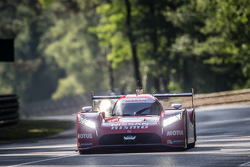 #22 Nissan Motorsports Nissan GT-R LM NISMO: Гарри Тинкнелл, Алекс Банкомб, Михаэль Крумм