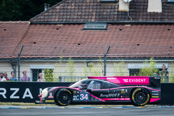 Spin for #34 OAK Racing Ligier JS P2: Chris Cumming, Kevin Estre, Laurens Vanthoor