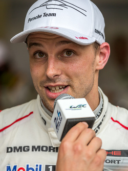 Porsche Team : Earl Bamber