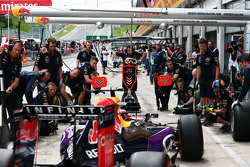 Даниил Квят, Red Bull Racing RB11