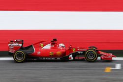 Sebastian Vettel, Ferrari SF15-T