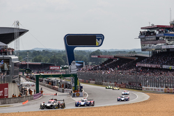 #31 Extreme Speed Motorsports Ligier JS P2 : Ed Brown, Jon Fogarty, Johannes van Overbeek, #27 SMP Racing BR01 : Maurizio Mediani, David Markosov, Nicolas Minassian