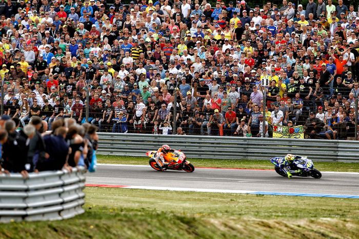 Valentino Rossi, Yamaha Factory Racing y Marc Márquez, Repsol Honda Team