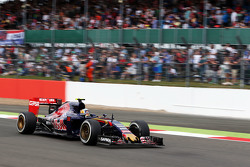 Carlos Sainz Jr., Scuderia Toro Rosso STR10