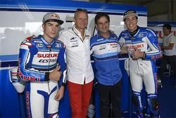 Maverick Viñales, dan Kevin Schwantz, dan Davide Brivio, dan Aleix Espargaro, Team Suzuki MotoGP