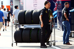 Federico Gastaldi, Lotus F1 Equipo Director Adjunto con neumáticos Pirelli