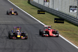 Даниэль Риккардо, Red Bull Racing и Кими Райкконен, Scuderia Ferrari