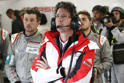 Dr. Frank-Steffen Walliser, patron de Porsche Team