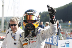 Ganador de la carrera Stoffel Vandoorne, ART Grand Prix
